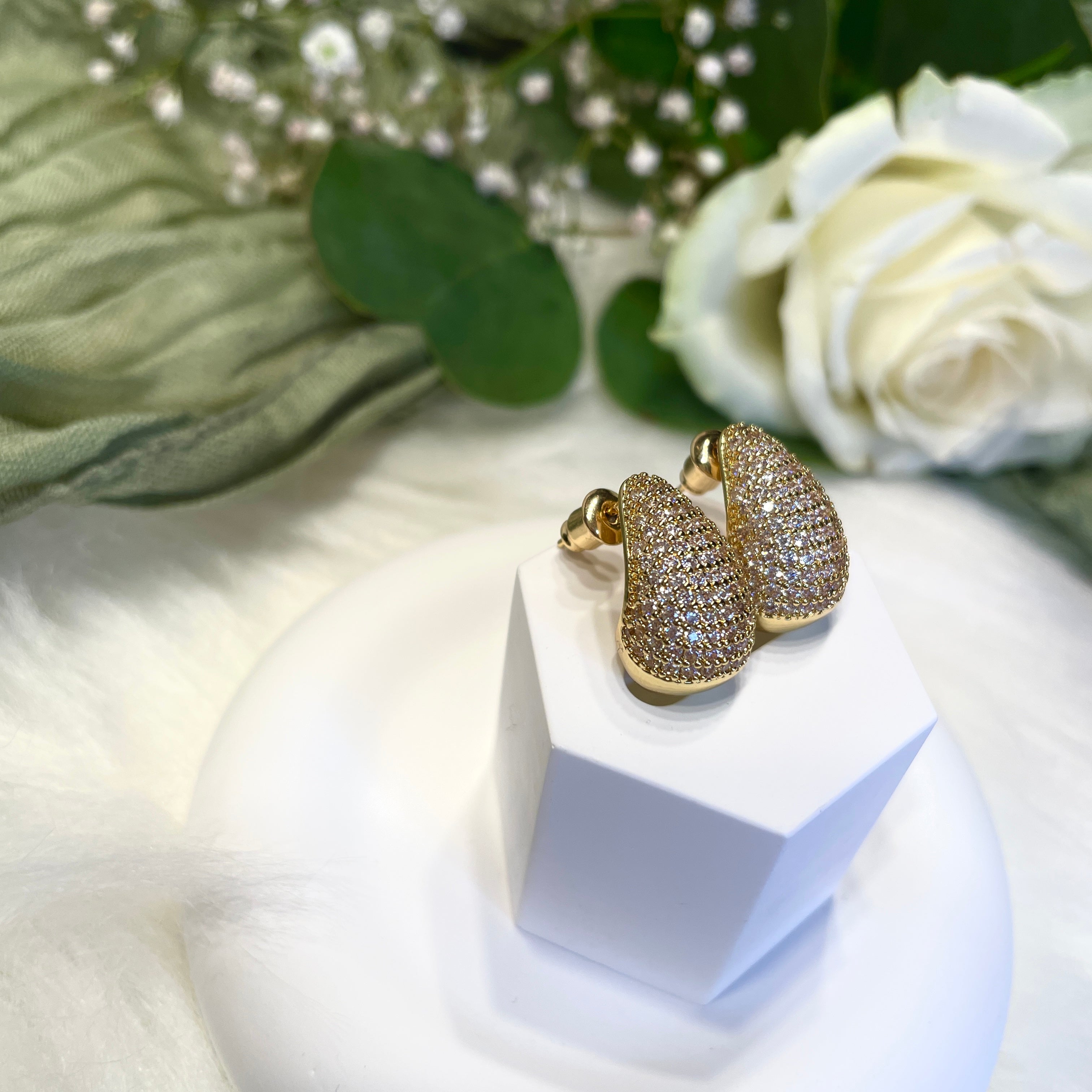 Tear Ohrringe vergoldet