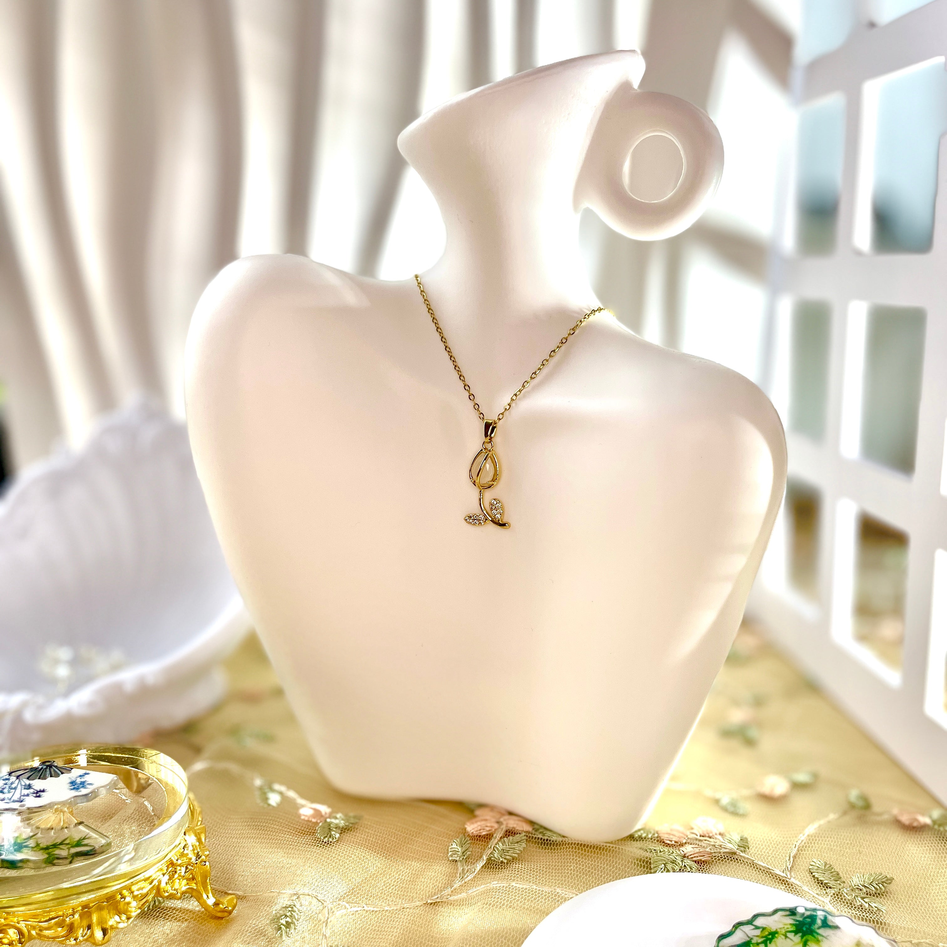 LALE Tulina Halskette