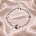 Vionne Armband mit Gänseblümchen und Steinchen