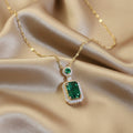 18K Emerald Royal Halskette